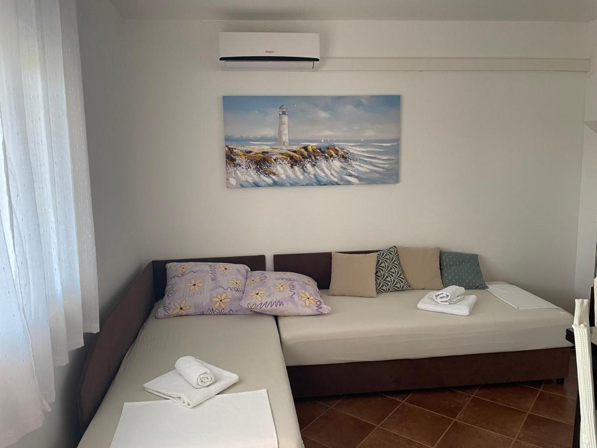 Apartment Matic Рогозница Экстерьер фото